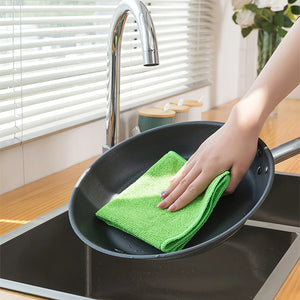 Microfiber Cleaning Cloths - Polyester, multi-surface streak-free. For outdoor, bathroom, kitchen, patio. Super absorbent, versa