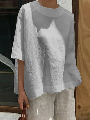 Hot Trend Vault linen T-shirt for women with round neck and loose fit, casual top in light, breathable fabric.