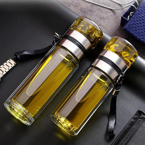 Hot Trend Vault tea water bottle with glass infuser for adults, reusable water bottle with a built-in infuser for brewing tea.
