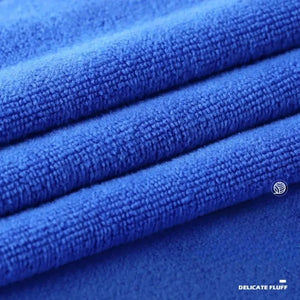 Lint-free microfiber cleaning cloths from Hot Trend Vault, shown in a clean, folded state, ideal for streak-free home cleaning.
