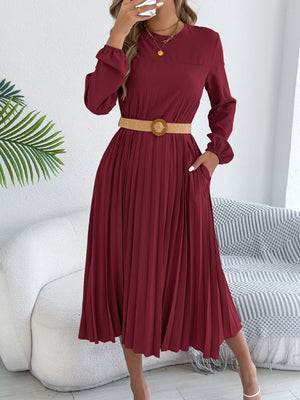 Elegant Dress Woman 2025 Retro Solid Color Round Neck Long Sleeve Pleated Dress without Belt 2025 Autumn Winter Women Clothing