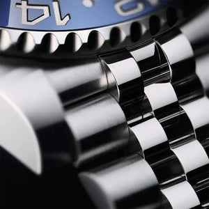 Hot Trend Vault PAGANI DESIGN GMT luxury men's watch with sapphire crystal, automatic movement, 40mm case, black dial and stainless steel band.