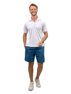 Men's Hot Trend Vault Spin Polo shirt designed for tennis and golf performance, featuring breathable fabric and sporty fit.