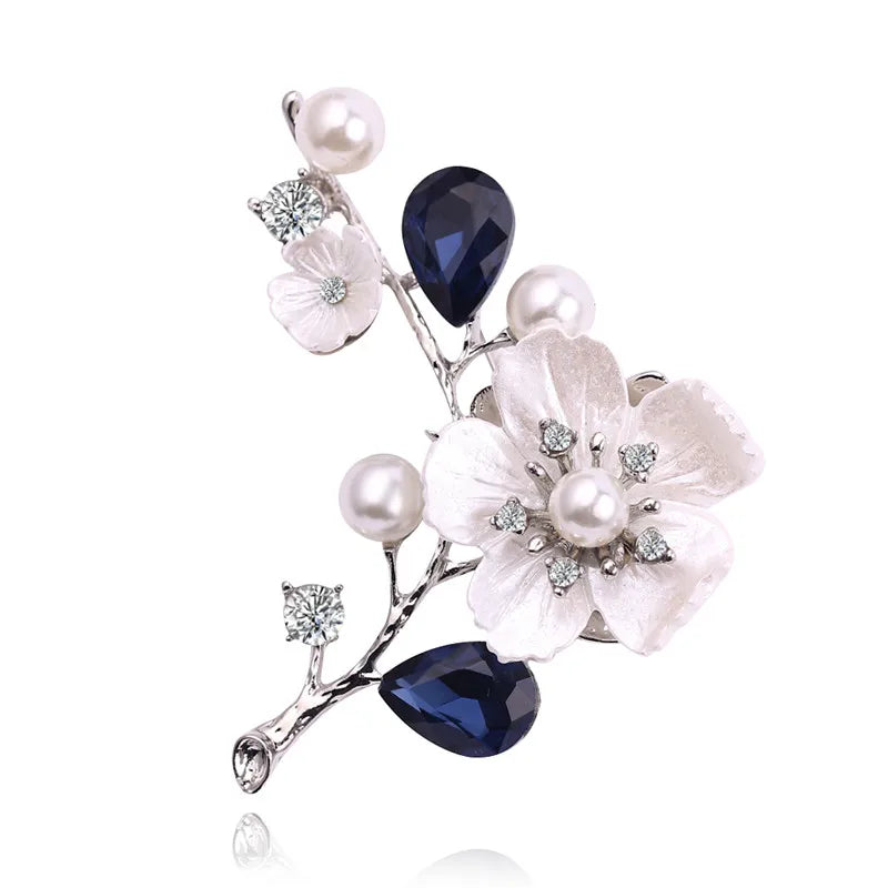 New Fashion and Elegant Wedding Brooch Plant Plum Blossom Crystal Pearl Breast Ladies Wedding Set Gift