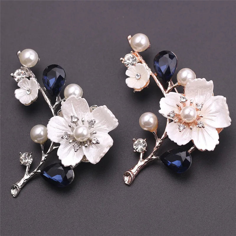 New Fashion and Elegant Wedding Brooch Plant Plum Blossom Crystal Pearl Breast Ladies Wedding Set Gift