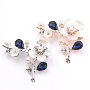 New Fashion and Elegant Wedding Brooch Plant Plum Blossom Crystal Pearl Breast Ladies Wedding Set Gift