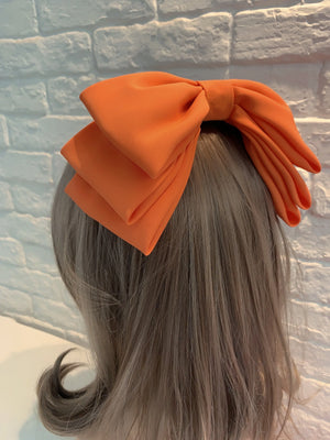 Multi-layer pink and black fashion hair clips for women and girls, stylish solid hair accessories by Hot Trend Vault