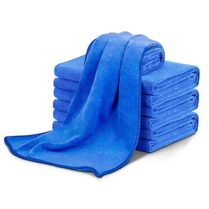 Lint-free microfiber cleaning cloths from Hot Trend Vault, shown in use for streak-free cleaning on glass and surfaces.