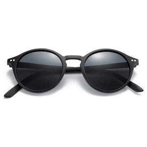 Vintage unisex polarized sunglasses from Hot Trend Vault with UV400 protection, perfect for driving and outdoor activities.