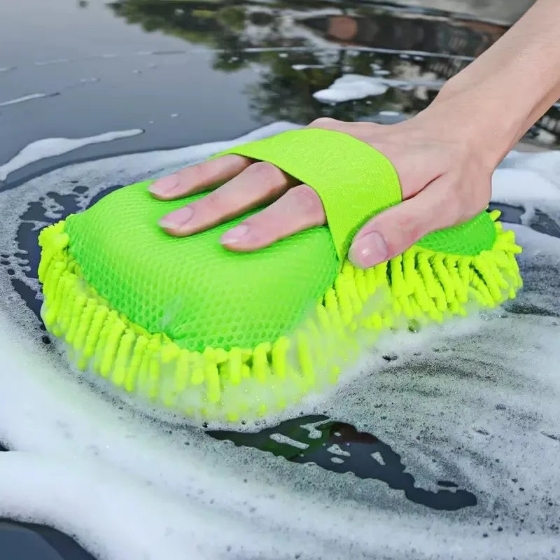 Hot Trend Vault microfiber car wash sponge for gentle, non-scratch cleaning and detailing of vehicles.