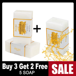 Hot Trend Vault AILKE Whitening Skin Care Kit with Vitamin C for brightening and skin refreshment, suitable for unisex use.