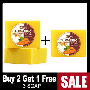 Organic turmeric skin care set by Hot Trend Vault with brightening and evening effects, suitable for all skin types and acne clearing.