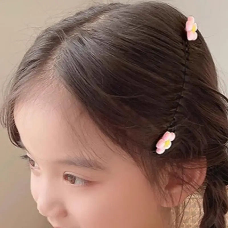 Hot Trend Vault flower crown hairpins and bun styling comb clips for women and girls with strong hold, perfect for elegant hair accessories.