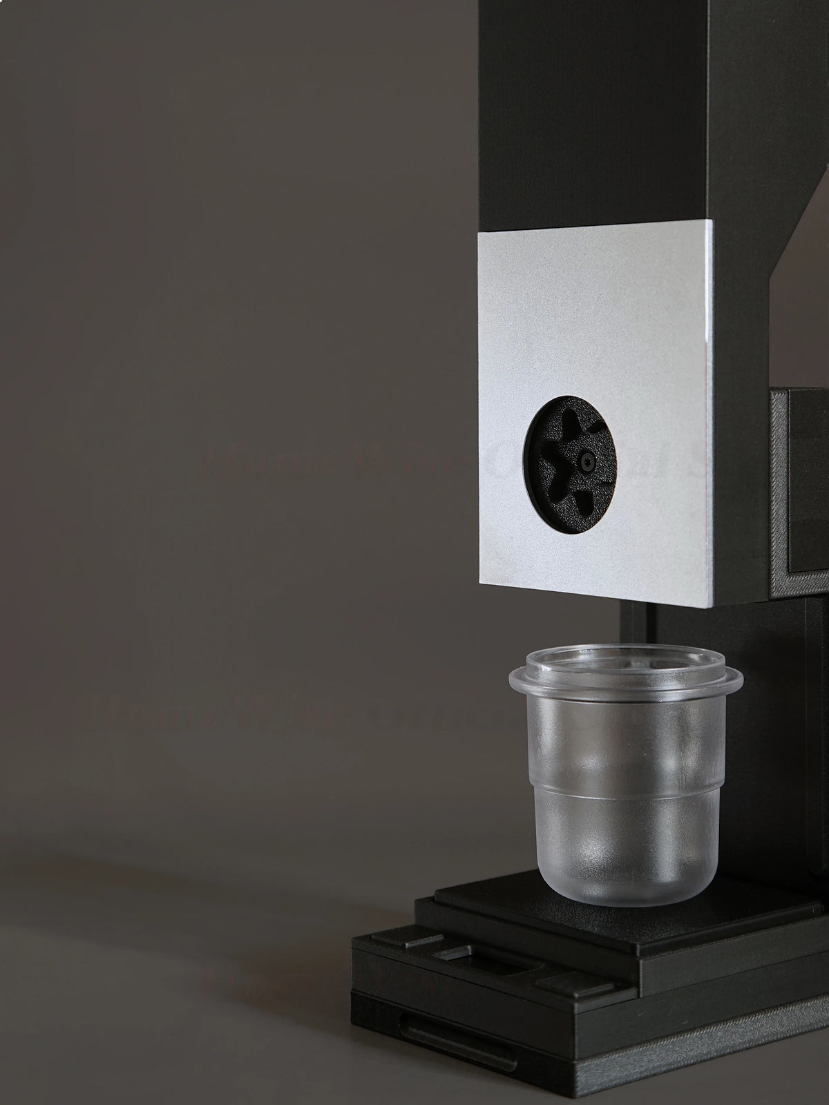 Hot Trend Vault HomeWIse automatic coffee bean dispenser with digital counter, designed for precise single-origin coffee bean measurement