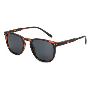 Unisex vintage polarized sunglasses with UV400 protection and stylish design, perfect for driving and outdoor activities.